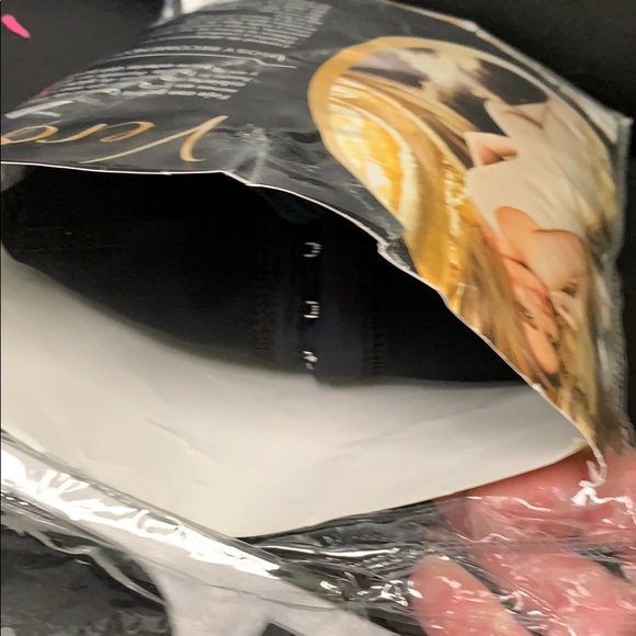 Small Girdle - Picture 3 of 4